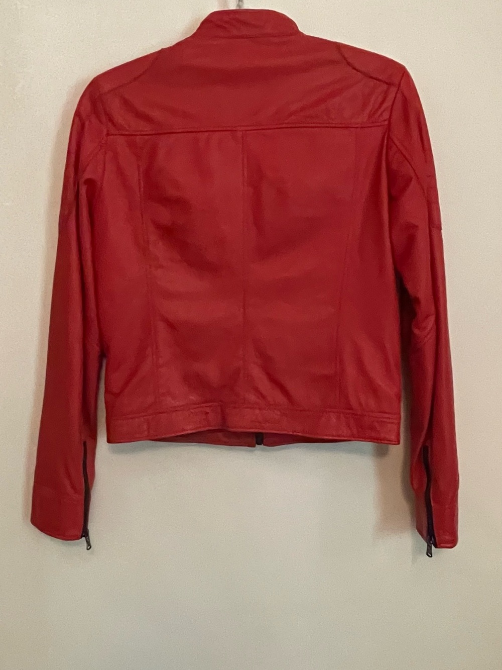 Vtg Norma Della Legge Red Leather Cropped Moto Jacket Made in Italy 44 US M flaw - Picture 5 of 12